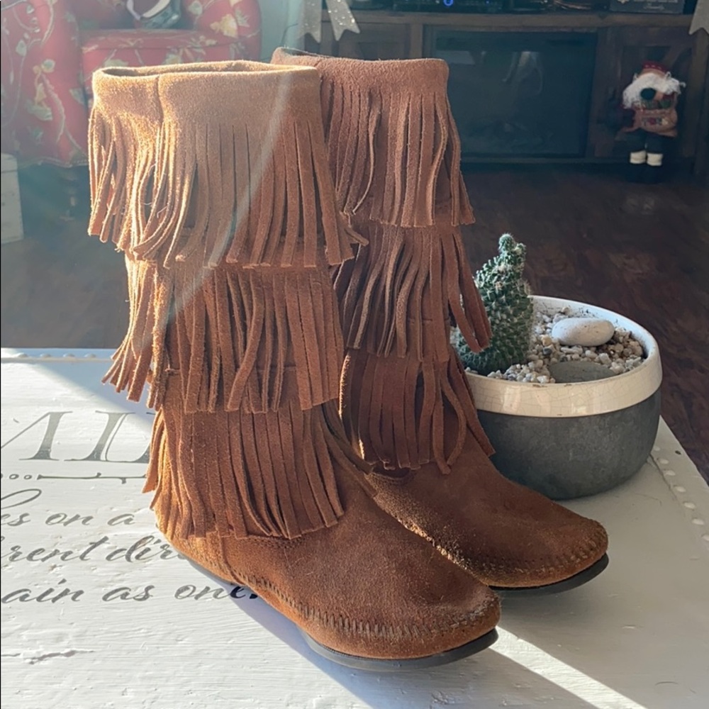 Minnetonka 3 Layer Boot - image 1